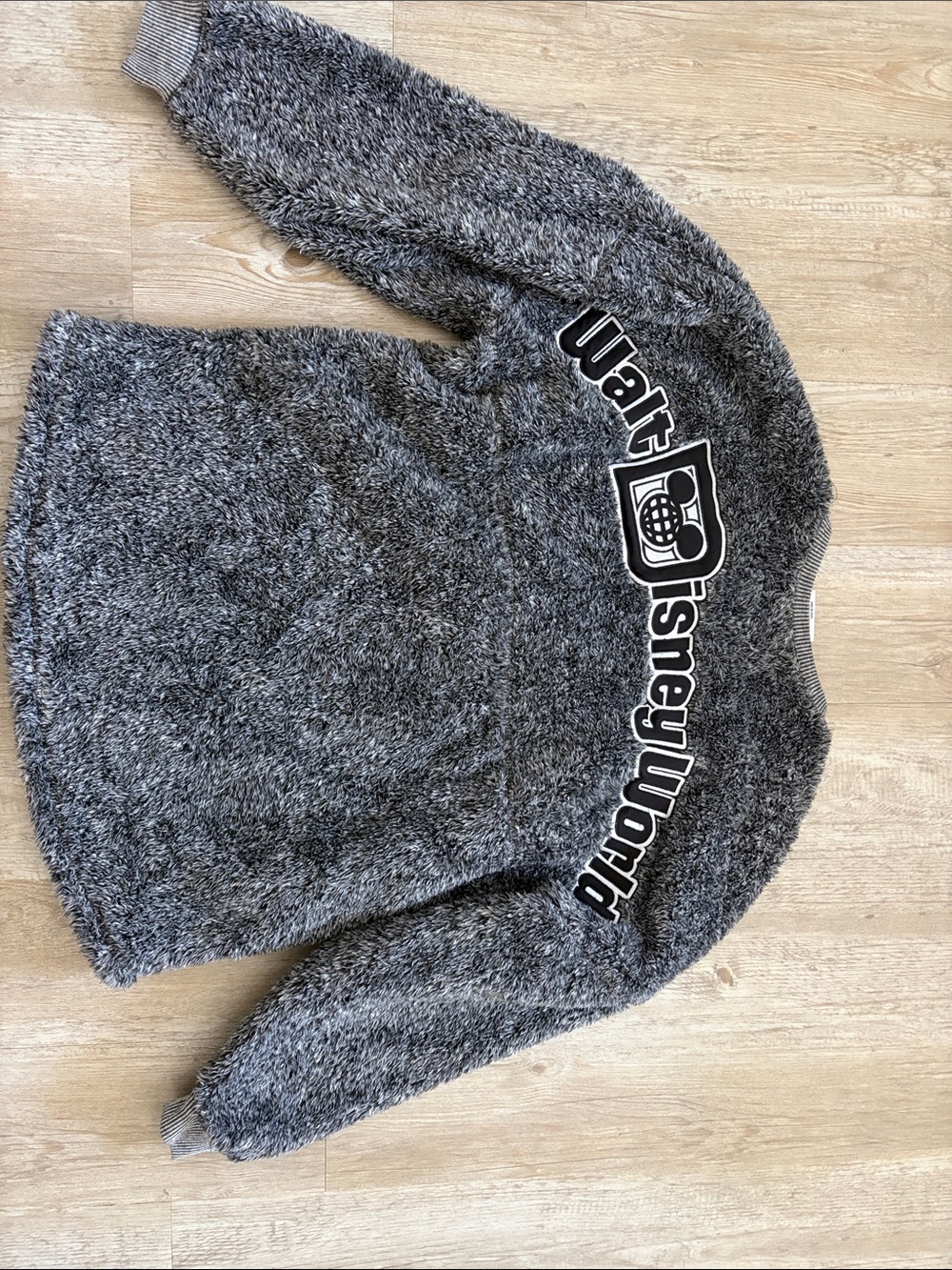 Walt Disney World Gray Fuzzy Pullover Spirit Jersey
